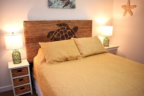 2 bedrooms, iron/ironing board, Internet, bed sheets