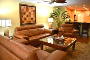 Uklassifisert bilde, 2 av 33, knapp