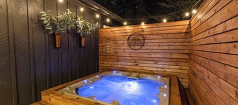 Soothing Soaks, Fireside Chats, Movie Nights, Rainfall Showers & Local Fun - Modern Mountain Retreat