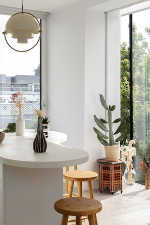 Interior - Sun-Drenched Shoreditch 2 Bedroom Penthouse Zone 1 Perfect for a Family Stay (London)