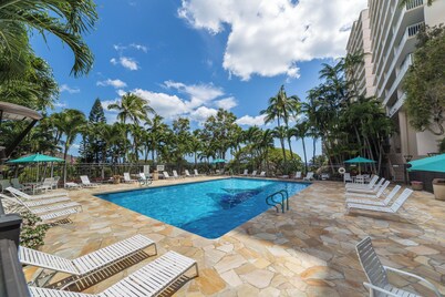 Charming Studio Apartment with Cold AC in fabulous Makaha