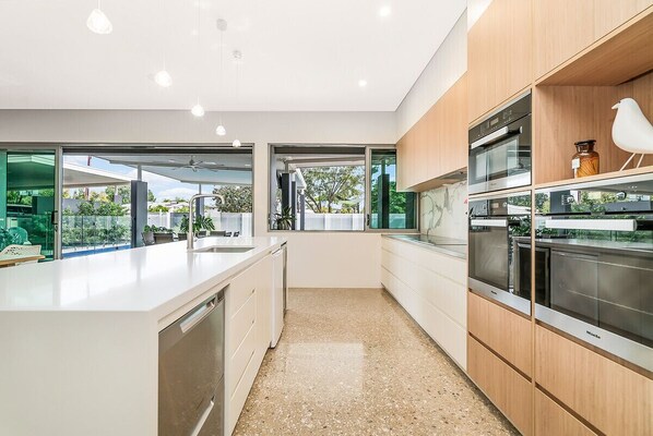 Fridge, microwave, oven, dishwasher