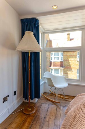 Interior - Stylish Central Margate Home – Old Town & Beach (Margate)