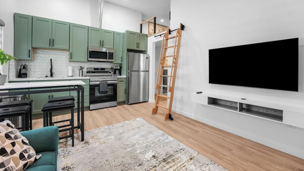 Interior - The Casita Retreat Near Beaches & Downtown (Oceanside)