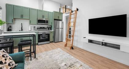 The Casita Retreat Near Beaches & Downtown