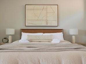 1 chambre, fer et planche à repasser, accès au Wi-Fi (inclus)