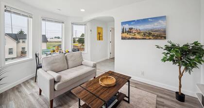 Practical Living - only 15min. drive from Detroit center w/o the downtown price!