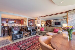 Smart TV, DVD player, books, video library