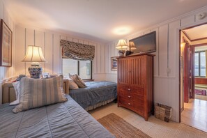 3 Schlafzimmer, Bügeleisen/Bügelbrett, kostenloses WLAN, Bettwäsche