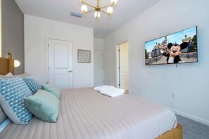 5 bedrooms, iron/ironing board, travel crib, free WiFi