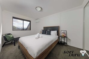 2 bedrooms, bed sheets