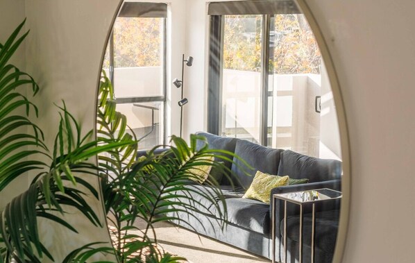 Interior - KozyGuru | Homebush West | Modern 2R Apt + Parking (Homebush West)