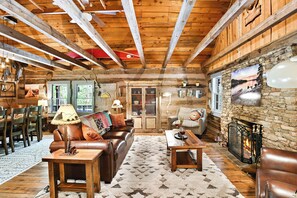 Smart-TV, peis, fotballspill og bøker