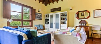 Entrecinas House in Collera