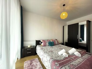 1 bedroom, iron/ironing board, WiFi, bed sheets