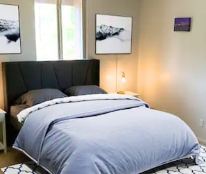 2 habitaciones, escritorio, wifi y ropa de cama
