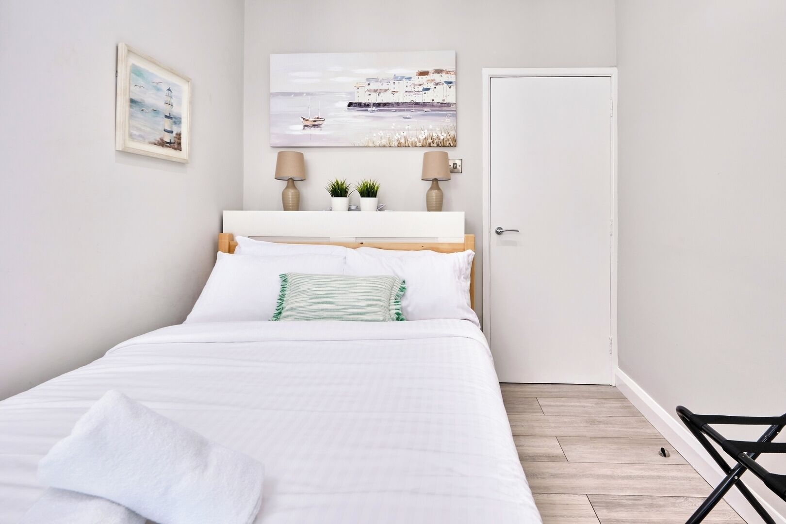 1 多间卧室、办公桌、熨斗/熨衣板、免费 WiFi