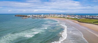 Central Portrush Penthouse Retreat