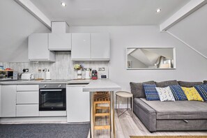 Interior - Princess Blue 3 ~ Quiet and Cosy Penthouse Retreat (Portrush)