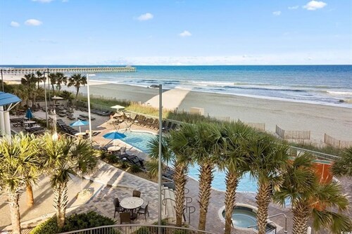 Stylish 1BR Oceanfront Stay in the Heart of Myrtle Beach