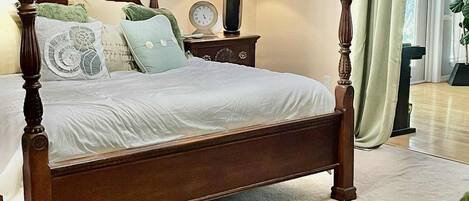 4 habitaciones, escritorio, tabla de planchar con plancha y wifi gratis