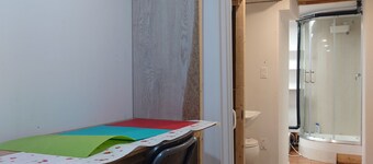A Private room and bathroom at PandaMotelDotCom
