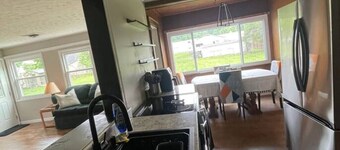 Spacious Renovated Ranch Retreat near Tackett Creek & Cumberland Gap Park, & LMU