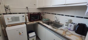 Huoneisto, useita makuuhuoneita, tupakointi sallittu, kaupunkinäköala | Sisätilat