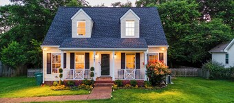 Family FUN! Luxury Touches, Mini Golf, Firepit, Fully Loaded