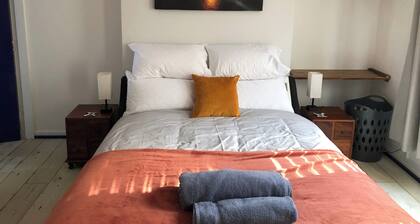 Stylish flat in Chesterfield near Peak District