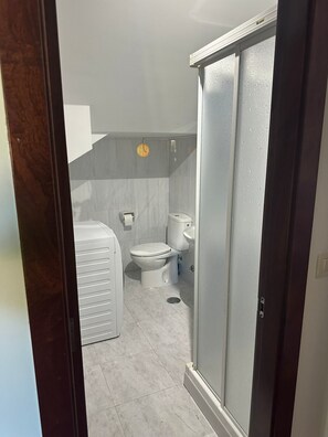 Hair dryer, towels