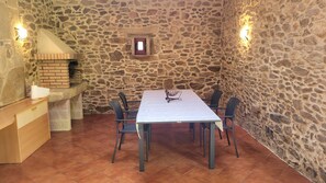 Dining - Casa do Cuco en Lira (Miñarzo)
