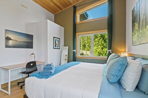 2 chambres, bureau, accès au Wi-Fi (inclus), literie fournie