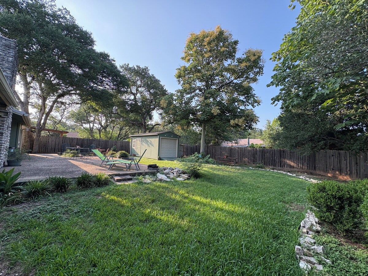 Photo 9 of Cozy Space in South Austin w/Lush Backyard