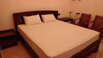 10 makuuhuonetta, silitysrauta/-lauta, Wi-Fi, vuodevaatteet