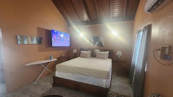 1 Schlafzimmer, Bügeleisen/Bügelbrett, Reisekinderbett, kostenloses WLAN