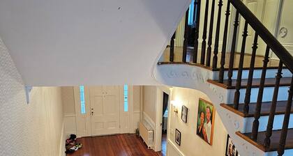 Charming 4-bedroom bed & breakfast with AC, WiFi in tranquil Upper Marlboro
