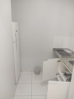 經典公寓 | 私人廚房 | 迷你雪櫃、微波爐