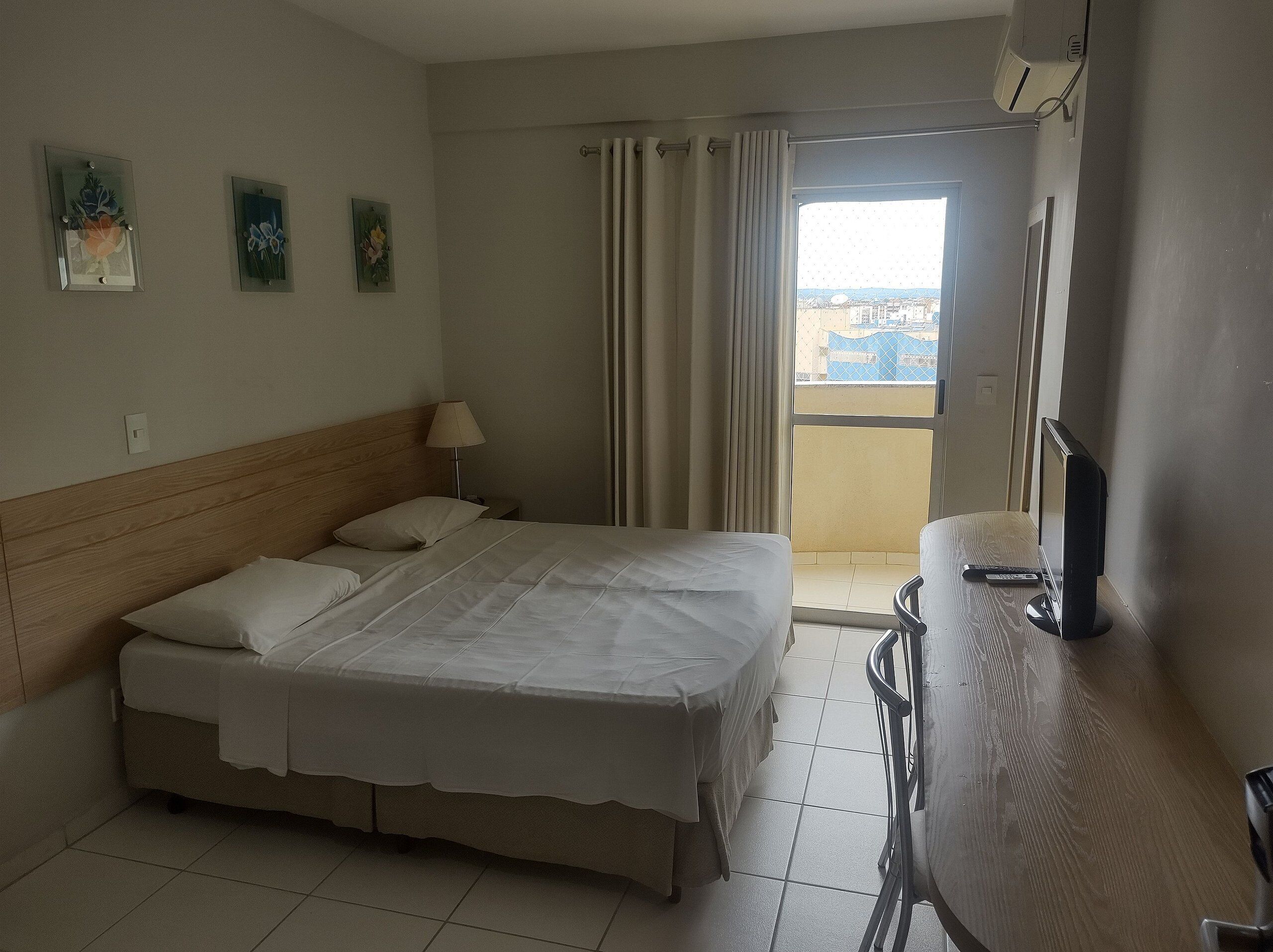 Basic Triple Room | In-room safe, free WiFi, bed sheets