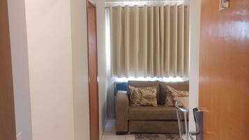 Apartment | Living area | 32-inch flat-screen TV with digital channels, TV