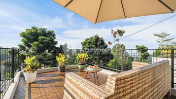 Vila, 3 kamar tidur, pemandangan kota | Teras/patio