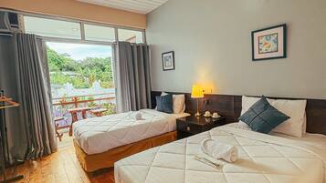 Standard Twin Room, Non Smoking, Private Bathroom