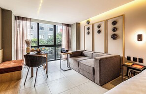 Comfort Apartment | Dining room