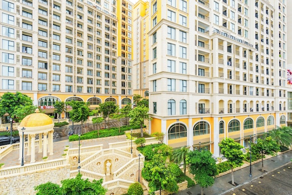 Junior Apartment, City View | City view