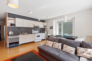 Apartment, Mountain View | Living area