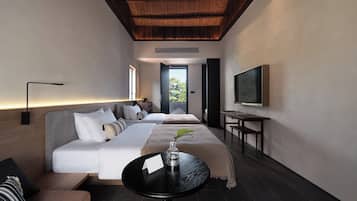 Dobbelt- eller tomannsrom – basic, bakgårdsutsikt | Skrivebord og wi-fi (inkludert)