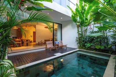 Premier Umalas Villa by Betterplace