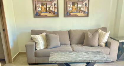 Beautiful 2-bedroom, 1-bathroom Villa with AC and WiFi