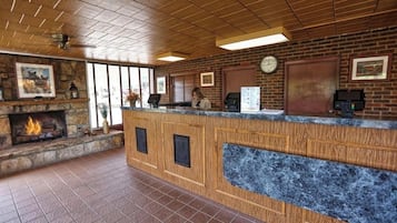Concierge desk