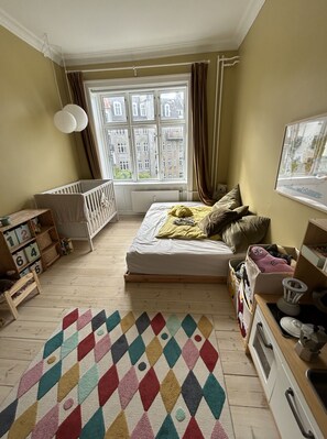 2 bedrooms, iron/ironing board, travel crib, free WiFi